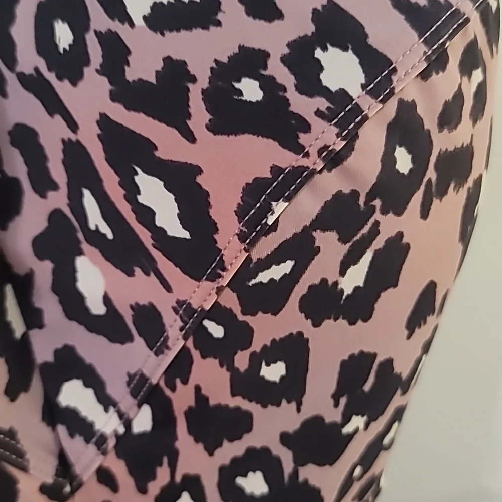 G.I.L.I. Pink and Black Bustier Peplum Swim Tankini - Picture 5 of 8